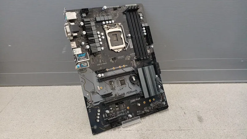 Carte mère ASROCK : Z39 PRO4