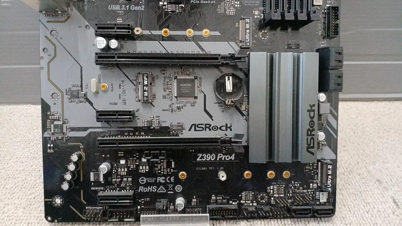 Carte mère ASROCK : Z39 PRO4