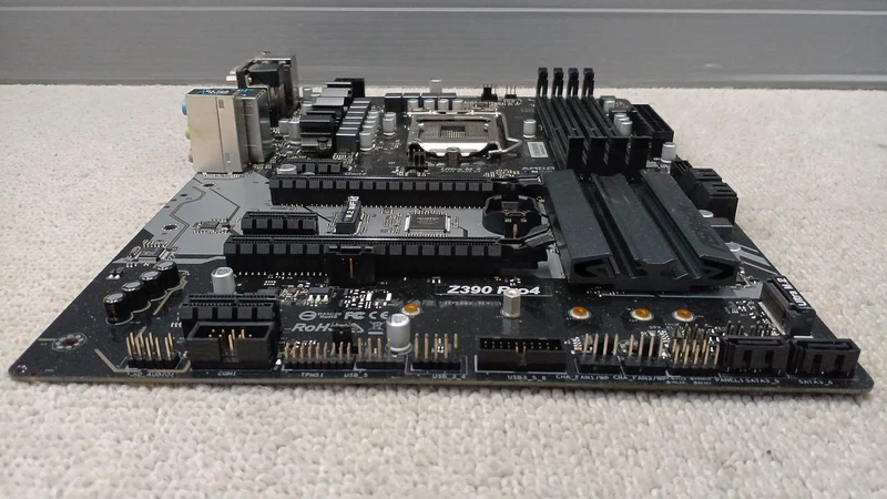 Carte mère ASROCK : Z39 PRO4