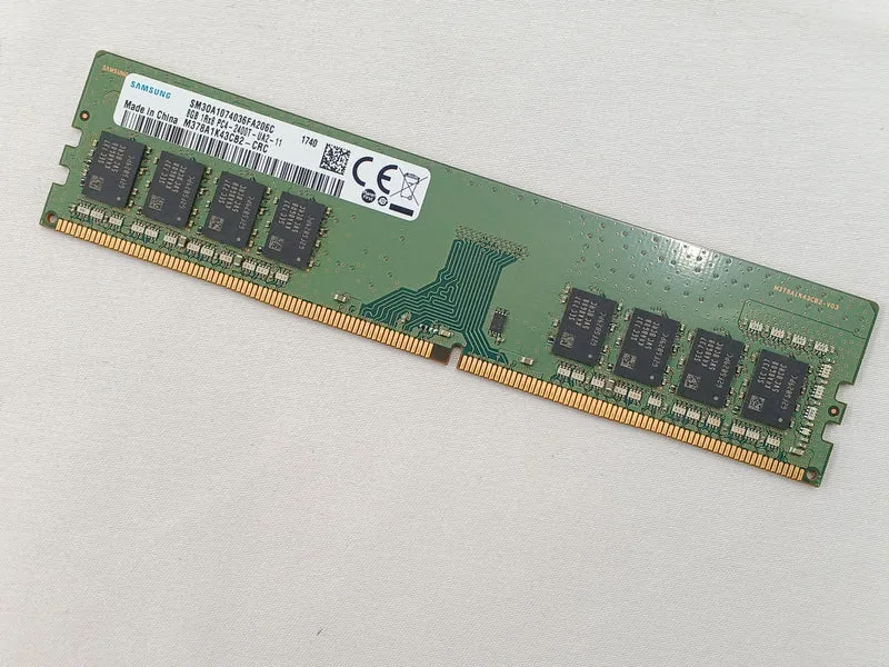 Mémoire SAMSUNG DDR4 8 Go x2 M378A1K43CB2-CRC
