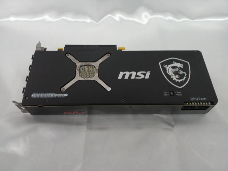 Carte graphique MSI : RADEON VEGA 64 AIRBOOST 8G OC