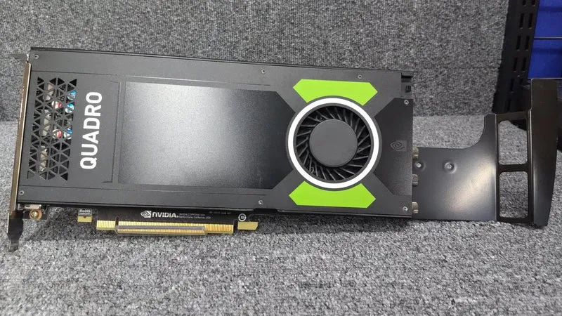 Carte graphique NVIDIA : P4000