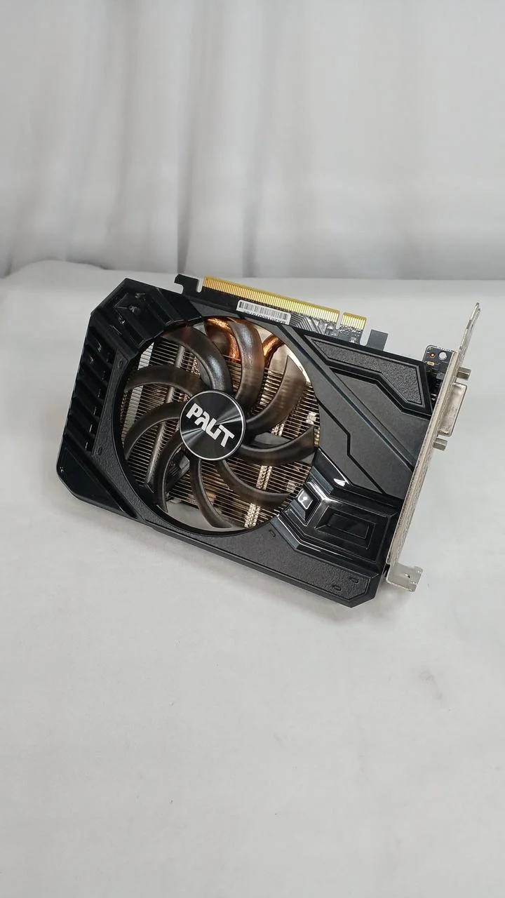 Carte graphique ZOTAC GTX1660SUPERSTORMX 6G GDDR6