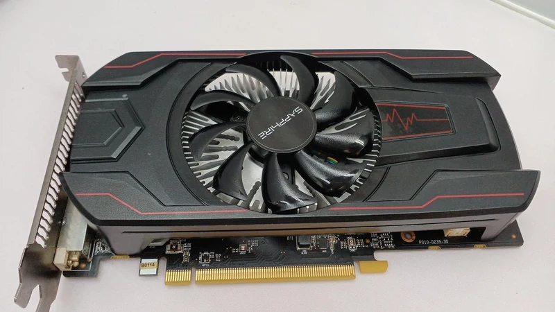 Carte graphique SAPPHIRE PULSE RADEON RX 560 4G