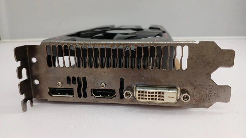 Carte graphique SAPPHIRE PULSE RADEON RX 560 4G