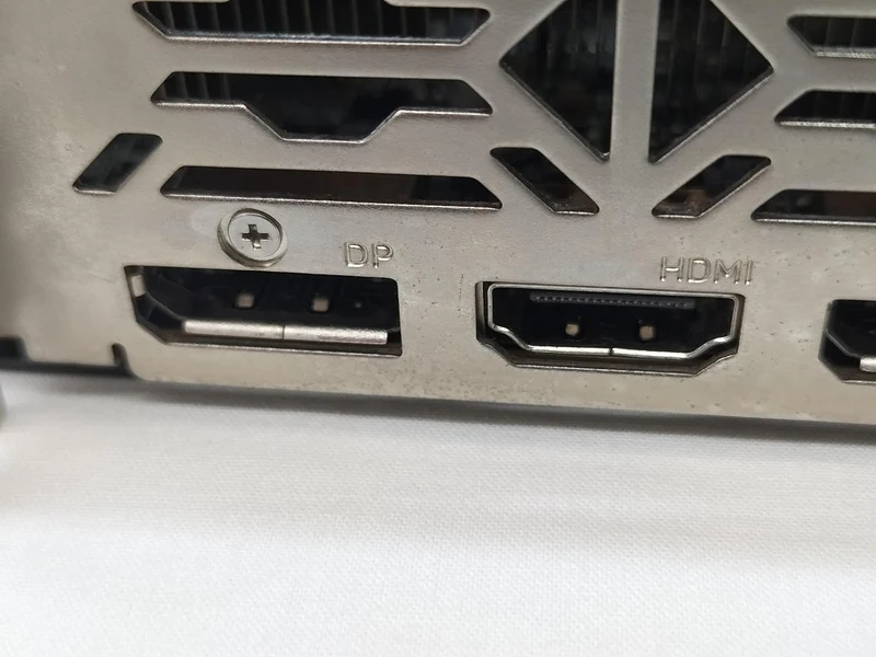 Carte graphique ASROCK RX6600XT CLD 8 Go