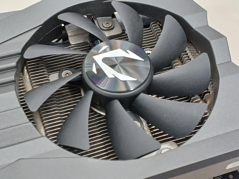 Carte graphique ZOTAC ZT-T20710E-10M