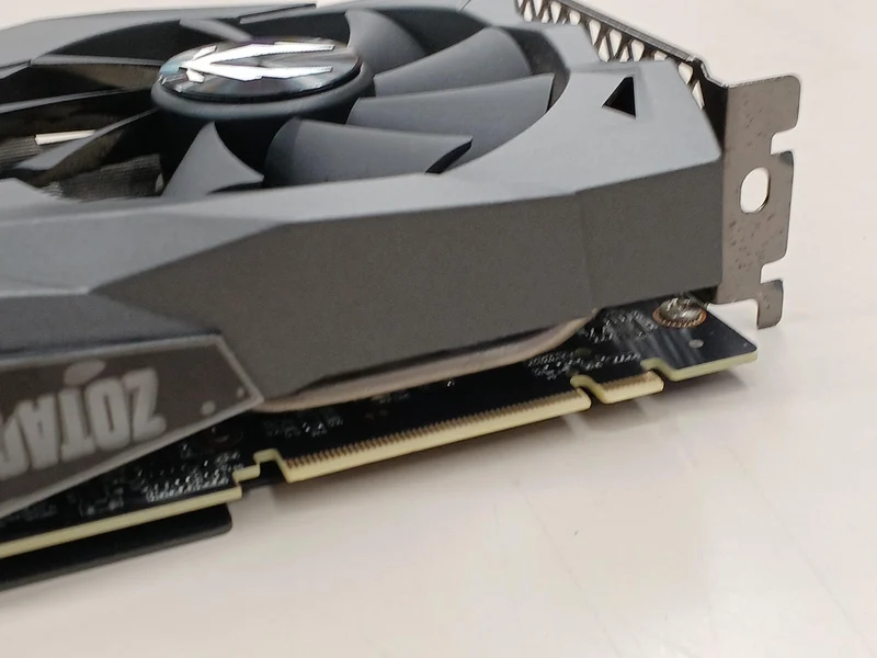 Carte graphique ZOTAC ZT-T20710E-10M