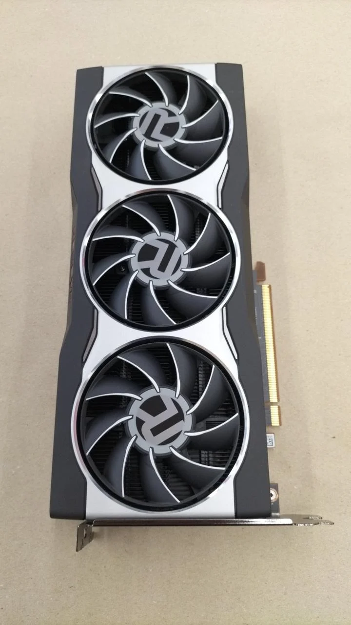 Carte graphique ATI : RX6800 16 Go
