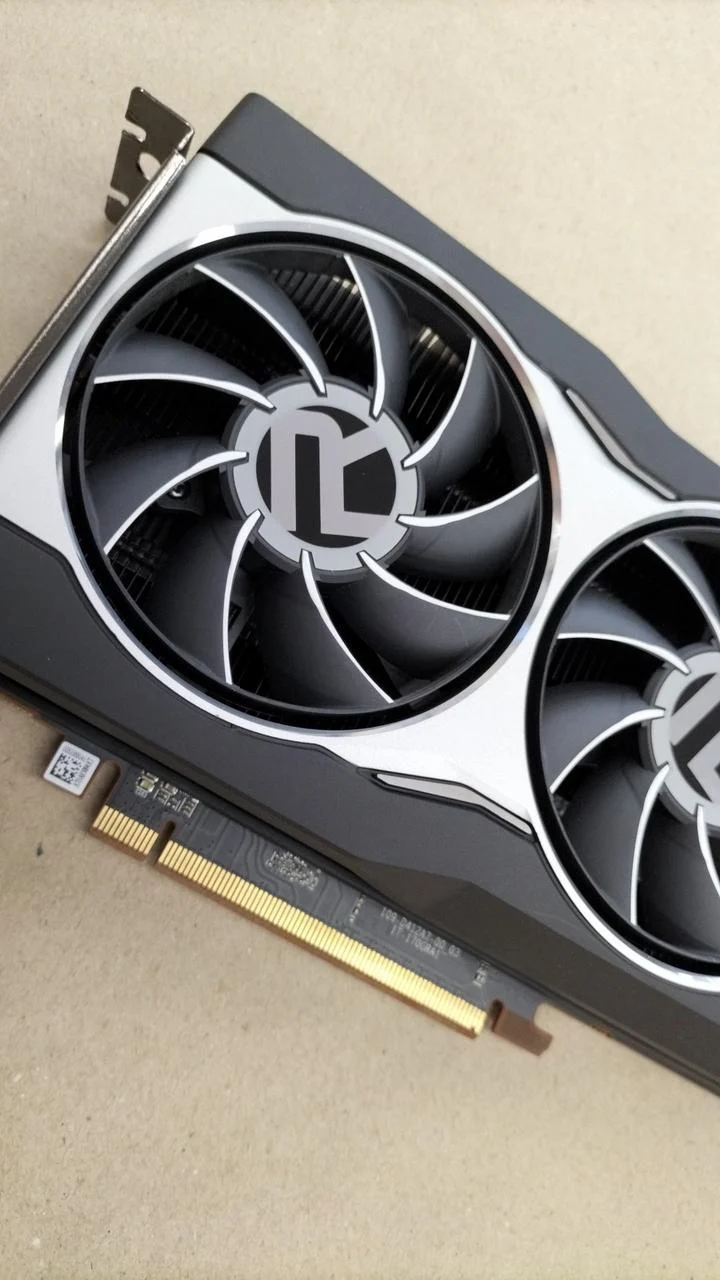 Carte graphique ATI : RX6800 16 Go