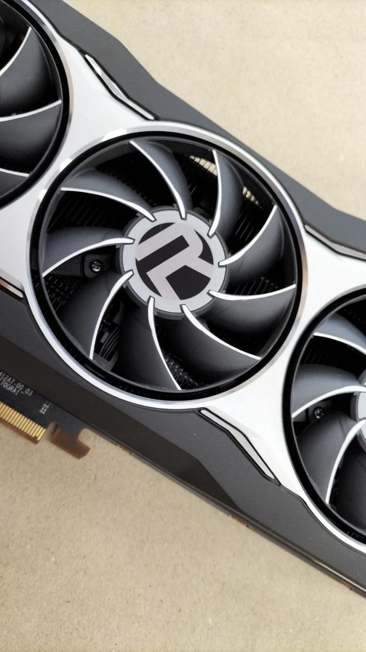 Carte graphique ATI : RX6800 16 Go