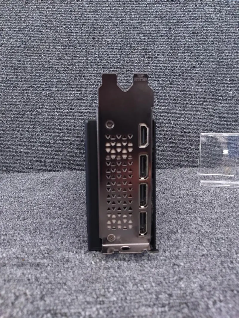 Carte graphique NVIDIA FCW-M001G