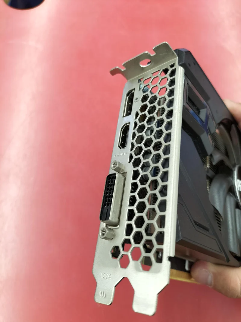 Carte graphique PARIT GTX1660 STORMX 6G