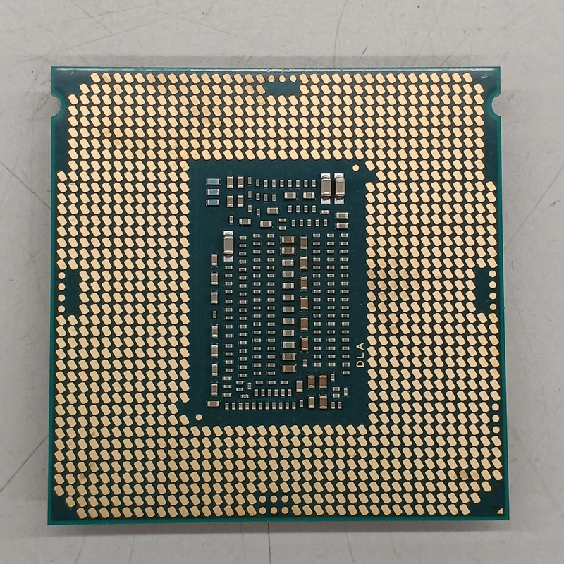 Processeur Intel Core i7 9700K
