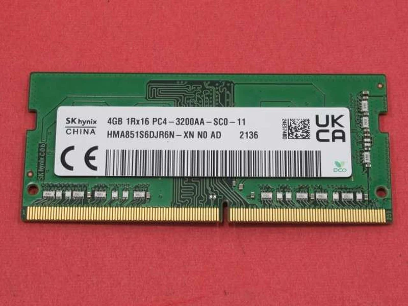 SK HYNIX [Pour ordinateurs portables] Mémoire PC4-4 Go PC4-3200A-SC0-11 4 Go