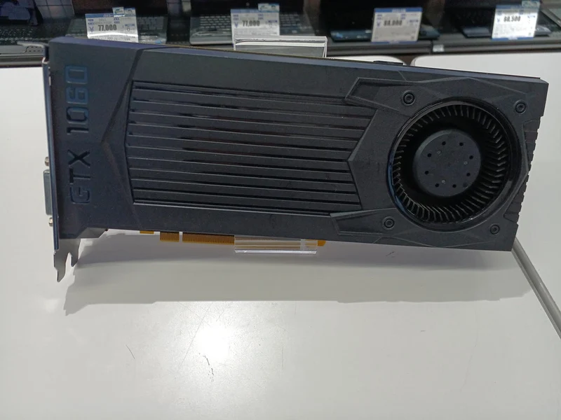 Carte graphique NVIDIA GTX1060 PCI-E 3 Go GDDR5