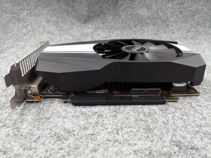 Carte graphique ASUS : PH-GTX1660S-O6G