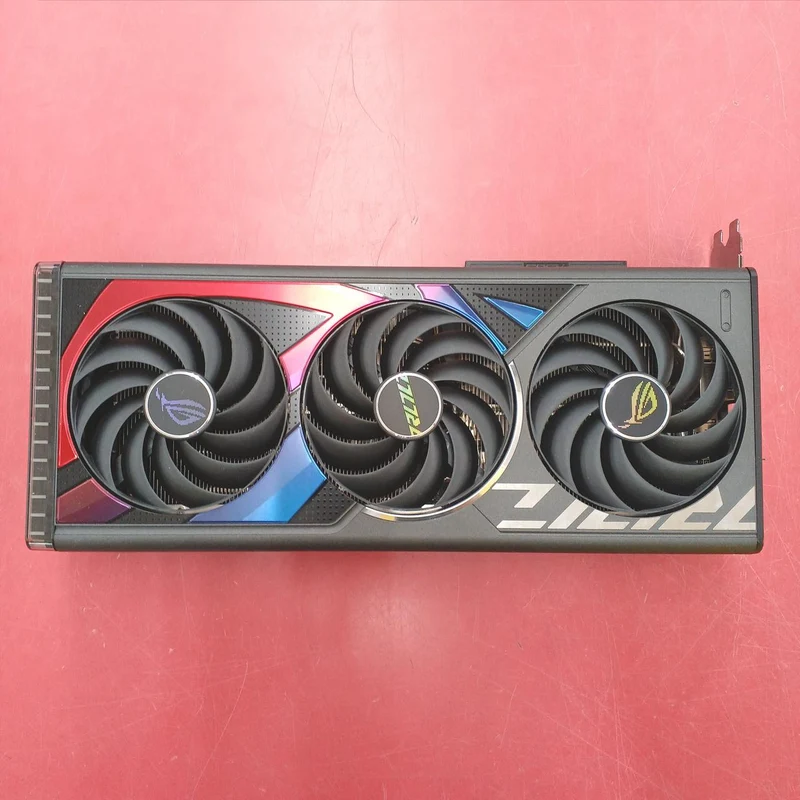 Carte graphique ASUS : ROG STRIX RTX4070TI O12G GAMIN