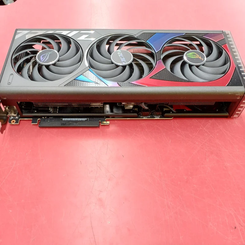 Carte graphique ASUS : ROG STRIX RTX4070TI O12G GAMIN