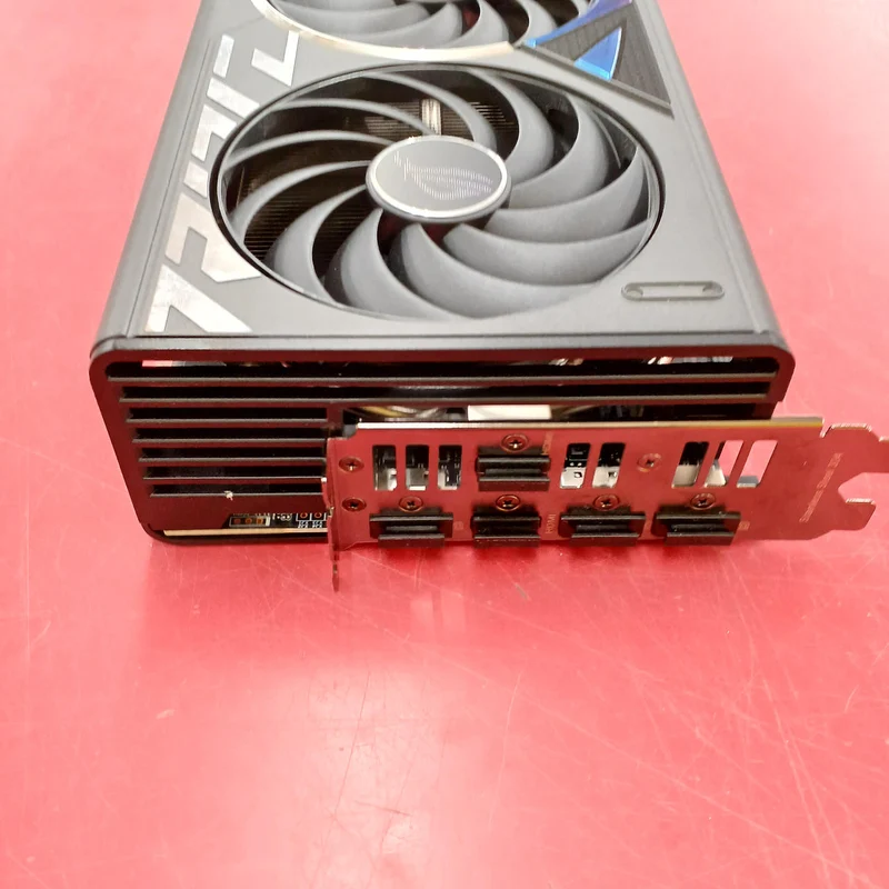 Carte graphique ASUS : ROG STRIX RTX4070TI O12G GAMIN