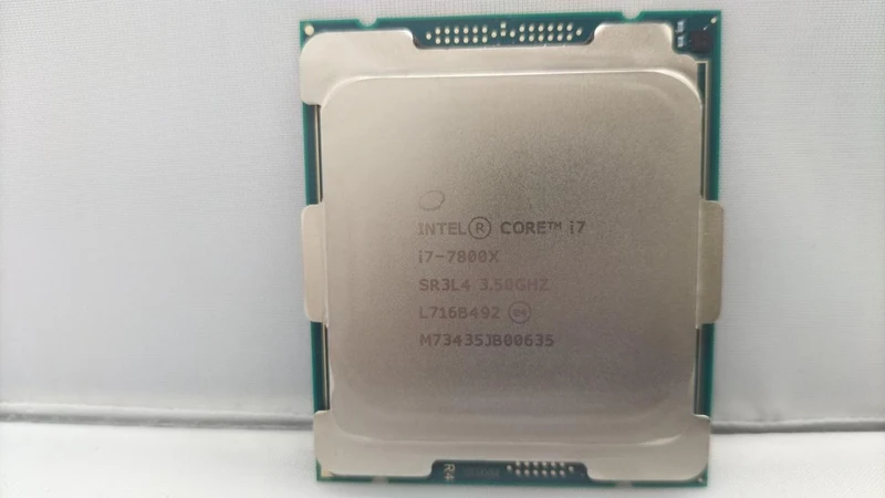 Processeur Intel Core i7-7800X