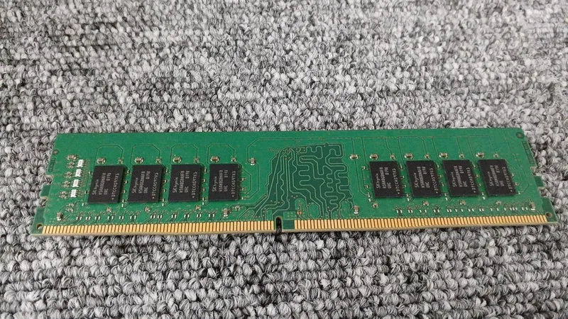 Mémoire PC SKYNIX DDR4 16 Go x2 16 Go 2RX8 PC4-2400T-UB1-11