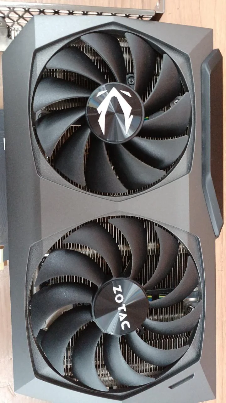 Carte graphique ZOTAC : ZT-A30700M-10B