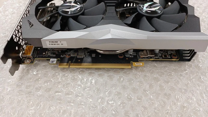 Carte graphique ZOTAC RTX2060 6 Go GDDR6