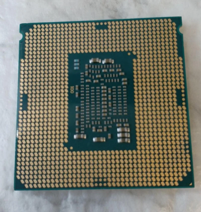 Processeur Intel Core i7-9700