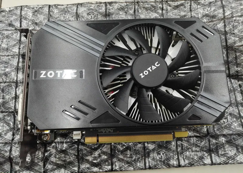 Carte graphique ZOTAC : ZTGTX1060-GD5STD
