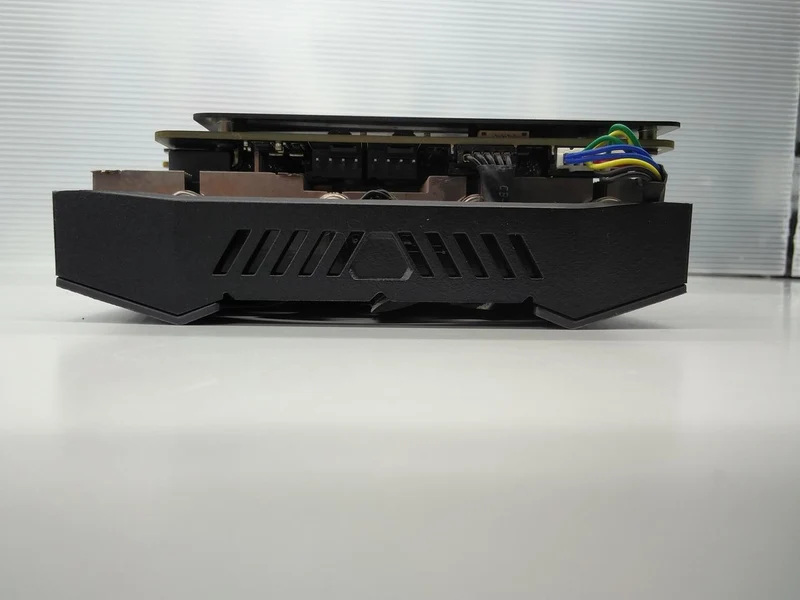 Carte graphique ASUS STRIX-GTX1070-08G