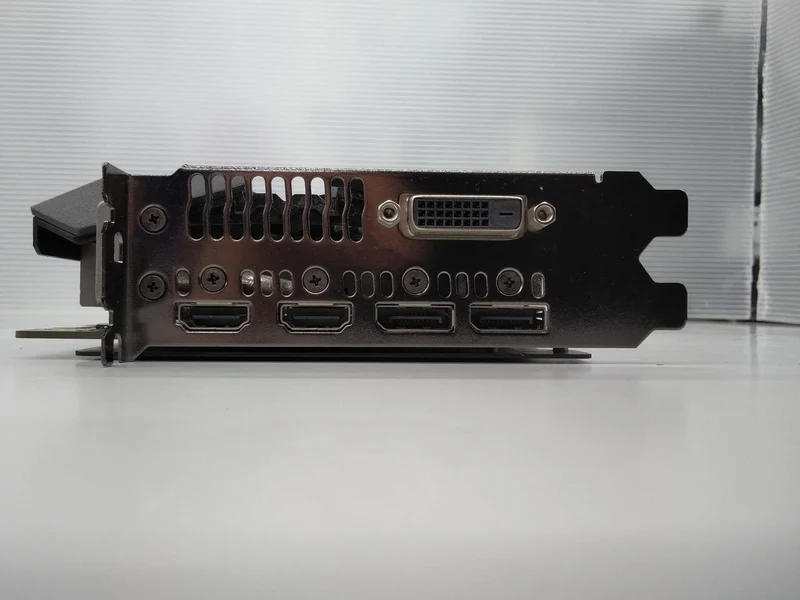 Carte graphique ASUS STRIX-GTX1070-08G