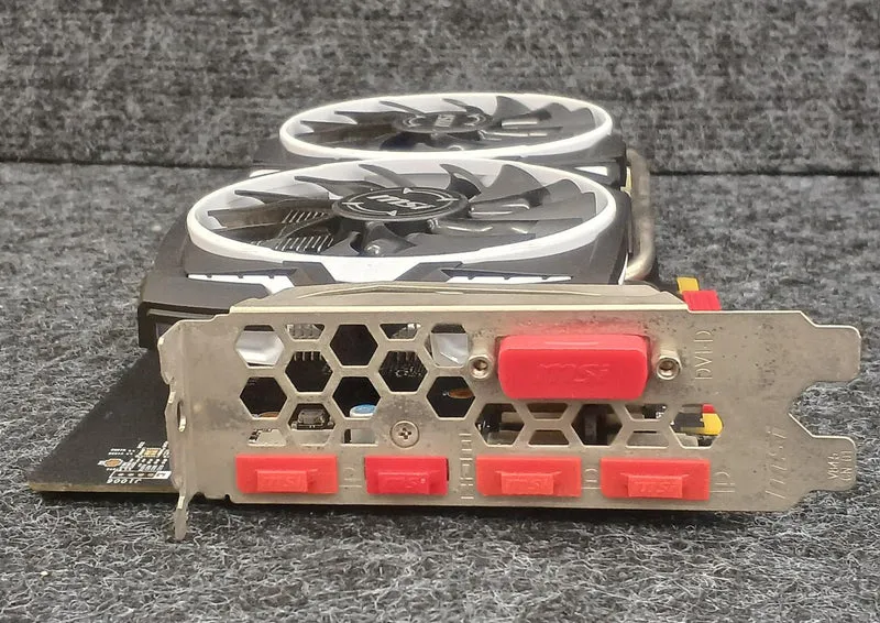 Carte graphique MSI : GTX 1060 ARMOR 6G OC