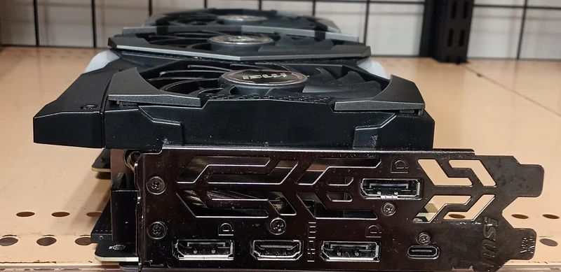 Carte graphique MSI *À jeter* RTX 2080 SUPER