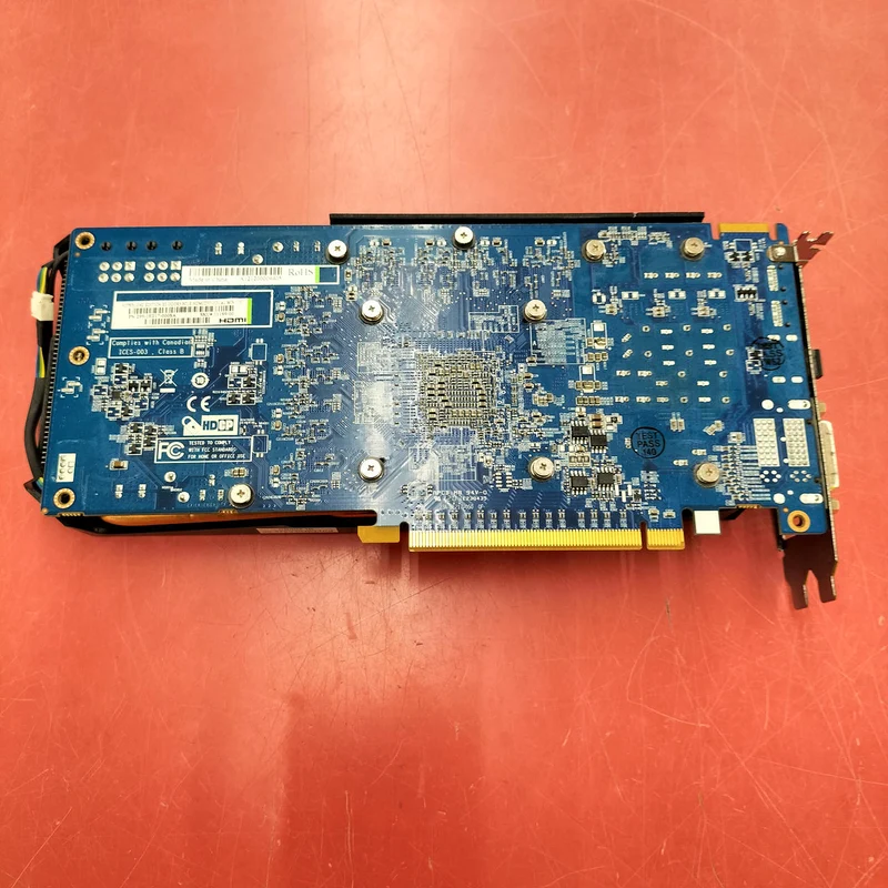 Carte graphique SAPPHIRE : HD7870 GHZ EDITION 2G GDDR5