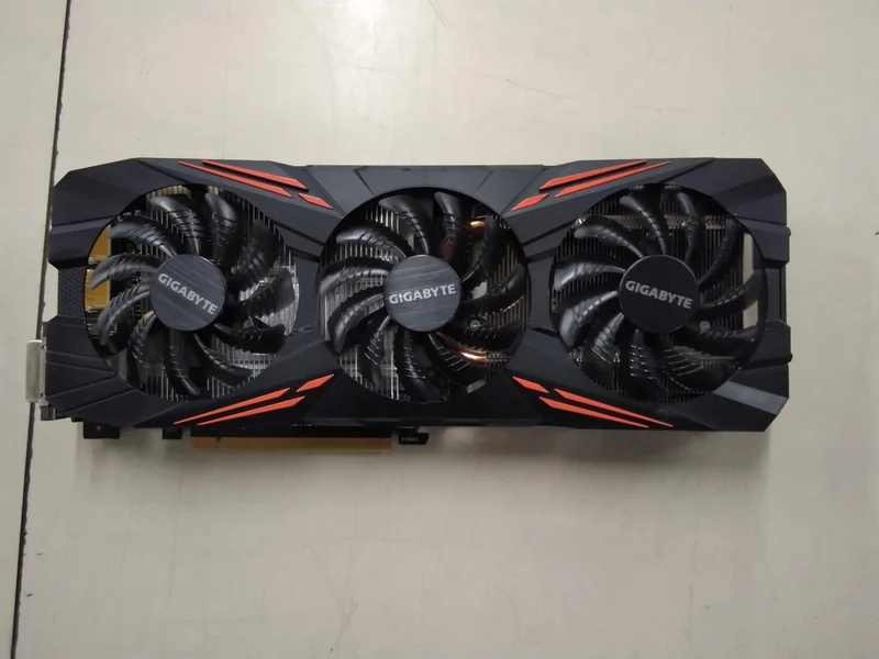 Carte graphique GIGABYTE GTX1070