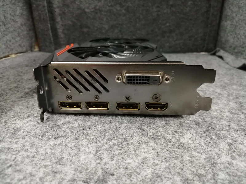 Carte graphique AORUS : GV-RX580AORUS-8G