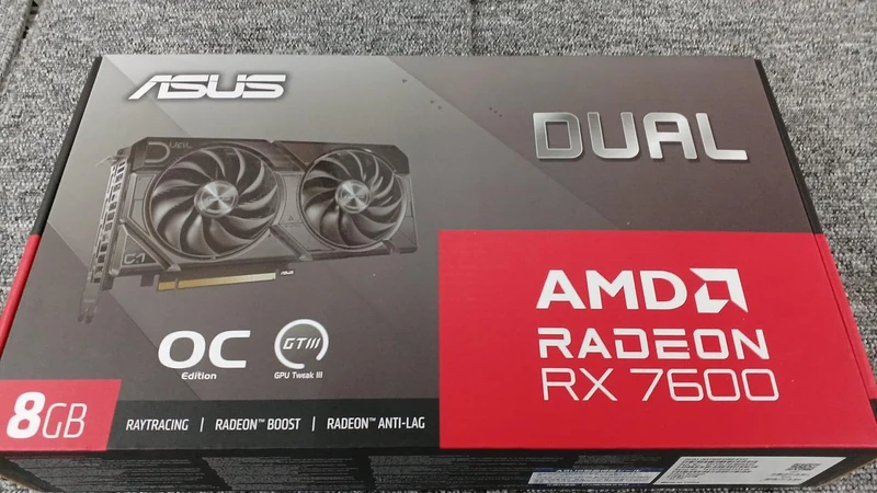 Carte graphique ASUS RADEON RX7600 neuve (non ouverte)