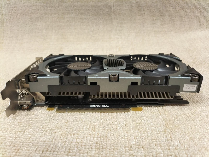 Carte graphique INNO3D : GEFORCE GTX 960 2 Go OC