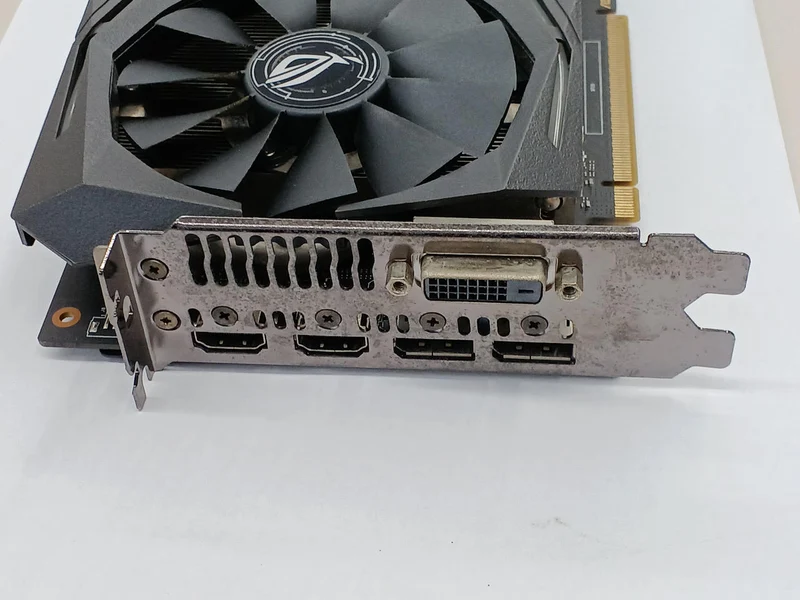Carte graphique ASUS : ROG STRIX-GTX1060-O6G-GAMING