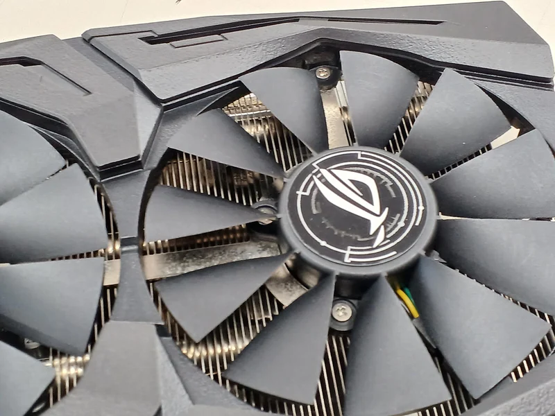 Carte graphique ASUS : ROG STRIX-GTX1060-O6G-GAMING