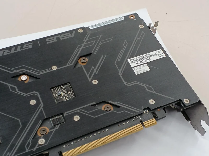 Carte graphique ASUS : ROG STRIX-GTX1060-O6G-GAMING