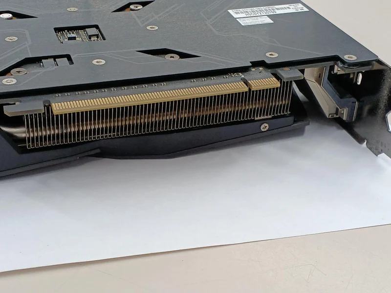 Carte graphique ASUS : ROG STRIX-GTX1060-O6G-GAMING