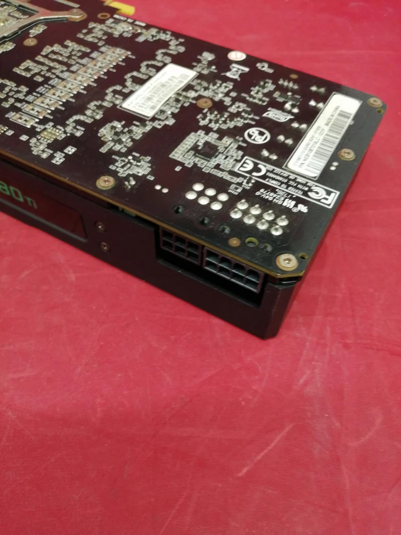 Carte graphique GEFORCE GTX1080 TI 11G GDDR5