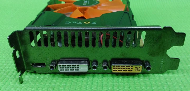 Carte graphique ZOTAC : GTX750 1 Go