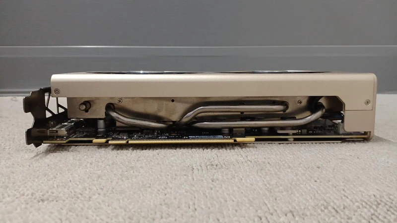 Carte graphique MSI : RADEON RX 5700 XT EVOKE OC
