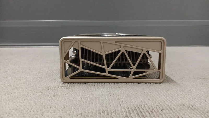 Carte graphique MSI : RADEON RX 5700 XT EVOKE OC