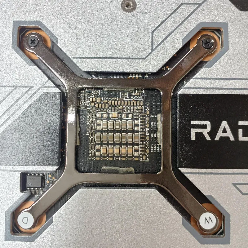 Carte graphique SAPPHIRE NITRO RX6600XT
