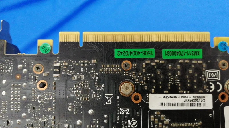 Carte graphique NVIDIA : GEFPRCE RTX2080
