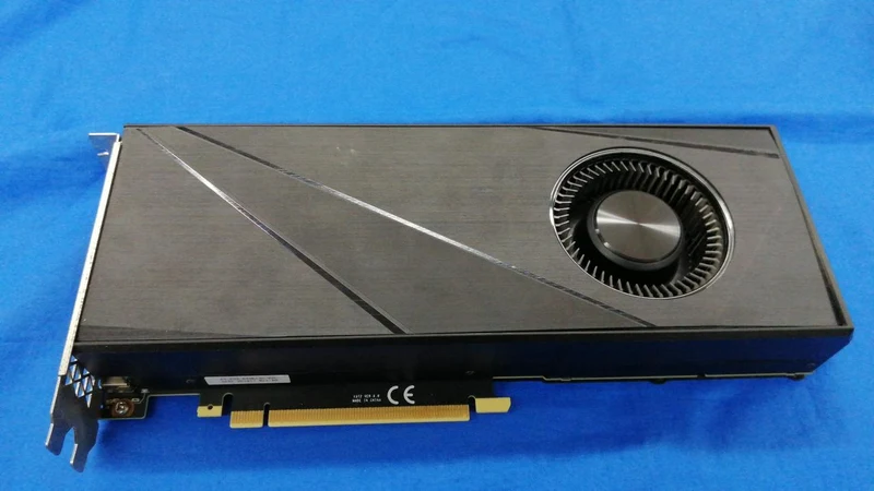 Carte graphique NVIDIA : GEFPRCE RTX2080